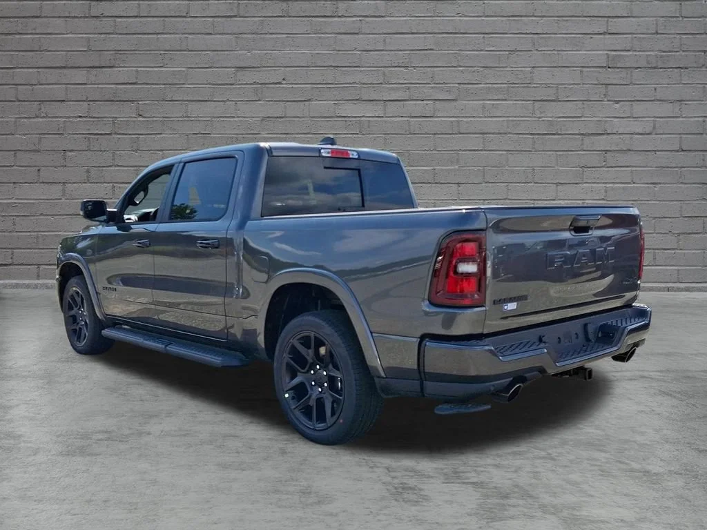 New 2027 Granite Crystal Metallic Clearcoat Ram Laramie image 6