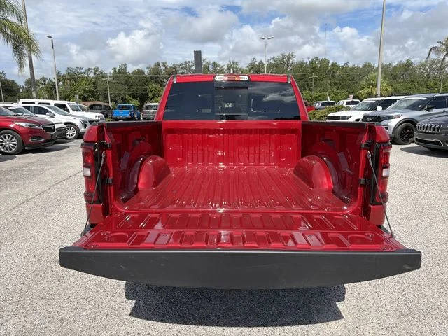 New 2026 Molten Red Pearl-Coat Exterior Paint RAM Express image 10