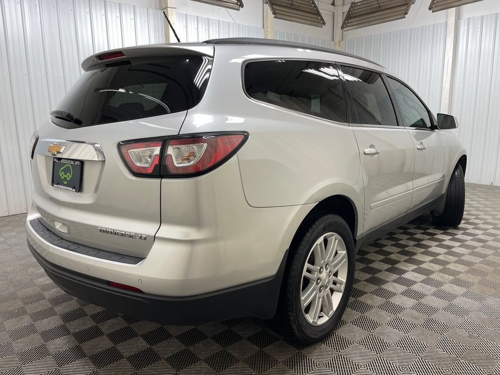 Certified Used 2015 SILVER ICE METALLIC Chevrolet LT image 19