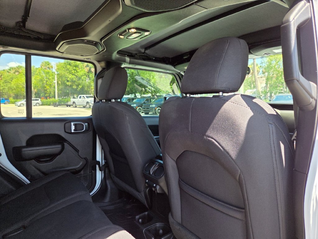Certified Used 2022 Bright White Clearcoat Jeep Sport S image 17