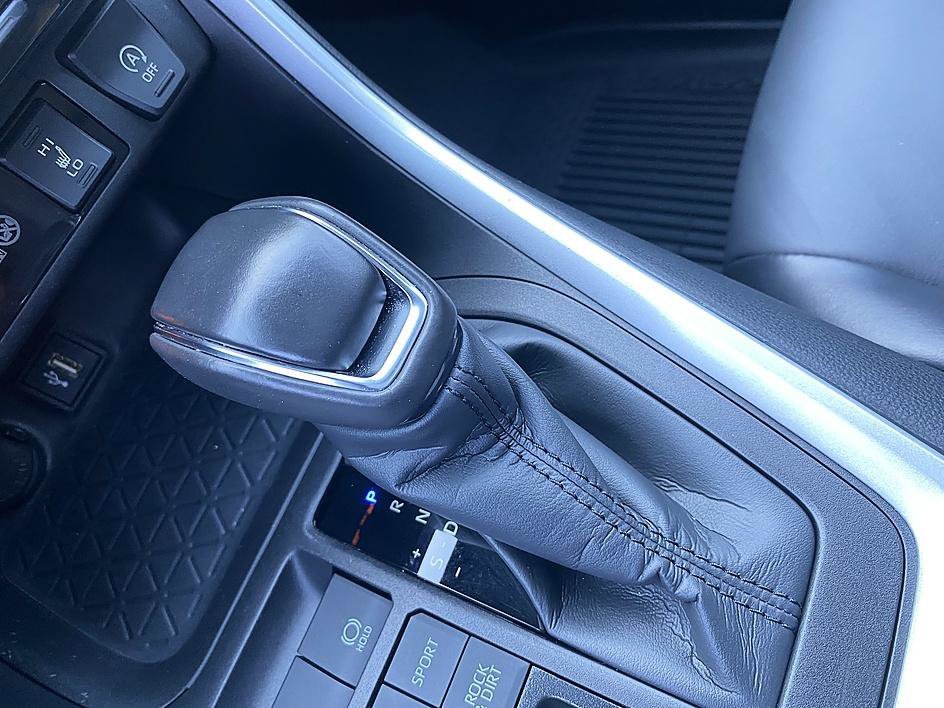 Used 2023 Magnetic Gray Metallic Toyota XLE Premium image 21