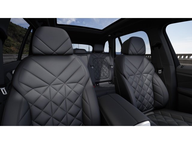 New 2026 Black Sapphire Metallic BMW xDrive40i image 11