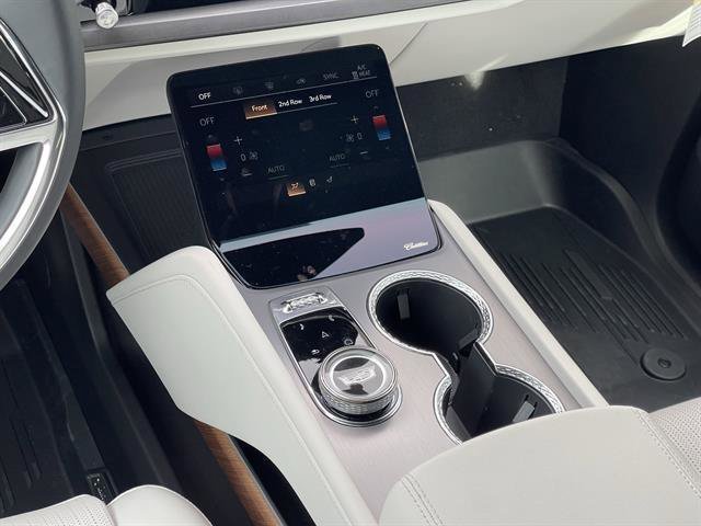 2026 Cadillac VISTIQ Sport - Photo 6