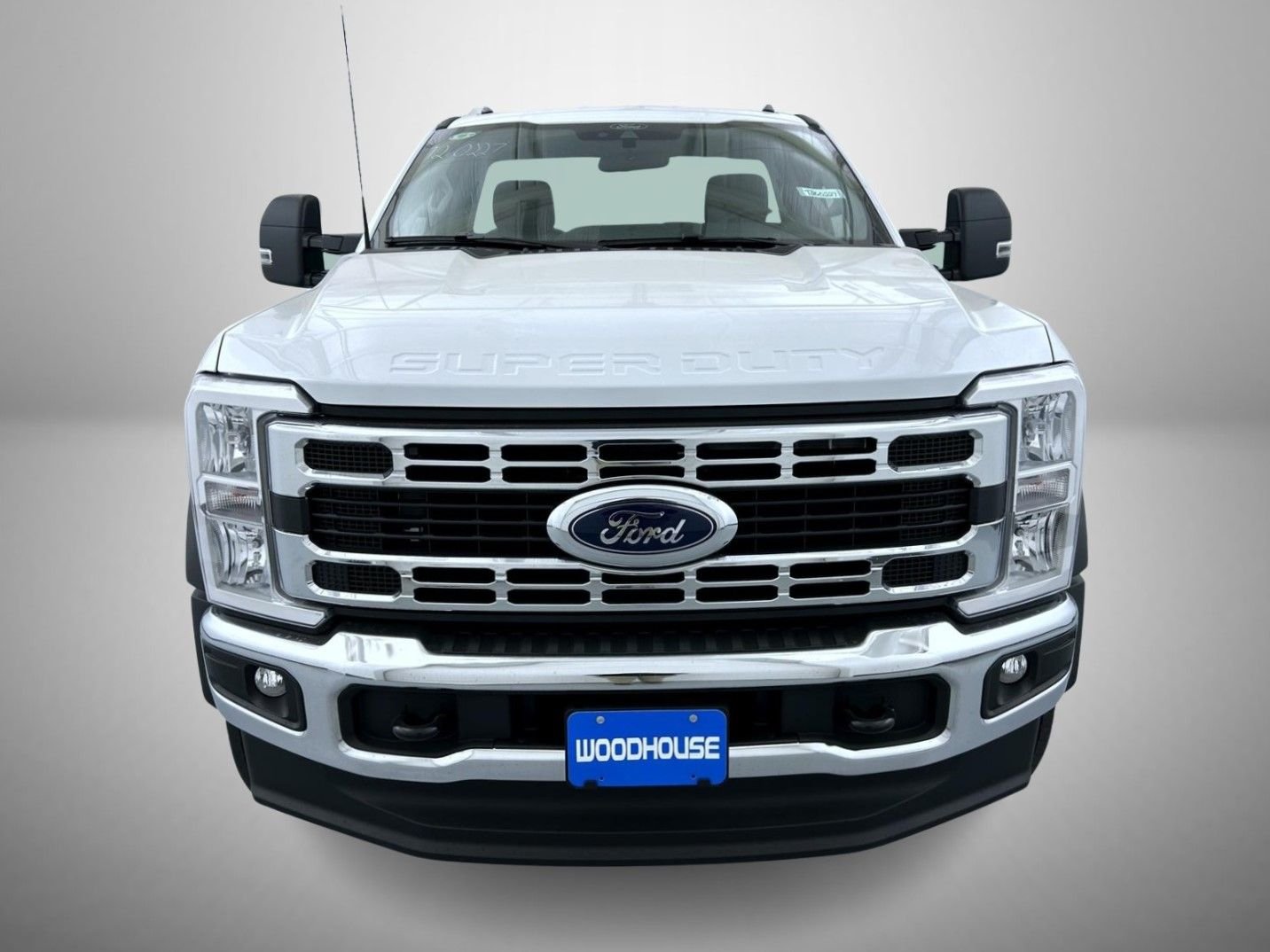 2026 Ford F-550 Super Duty Chassis Cab XL