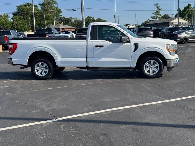 Used 2022 Oxford White Ford XL image 2