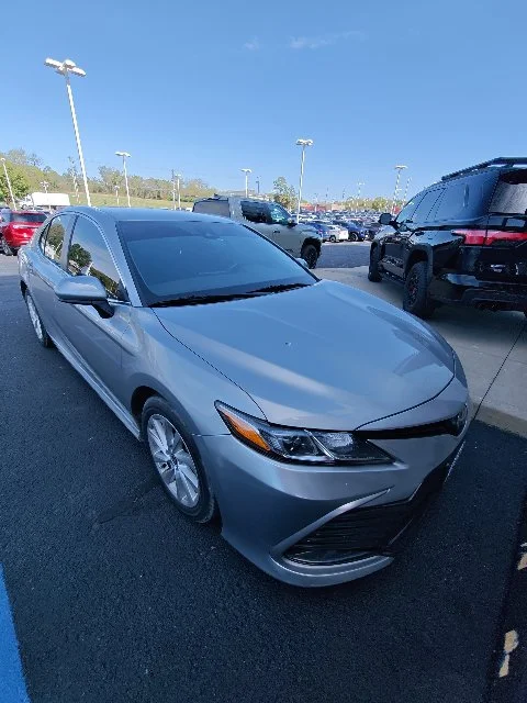 Used 2023 Silver Toyota LE image 16
