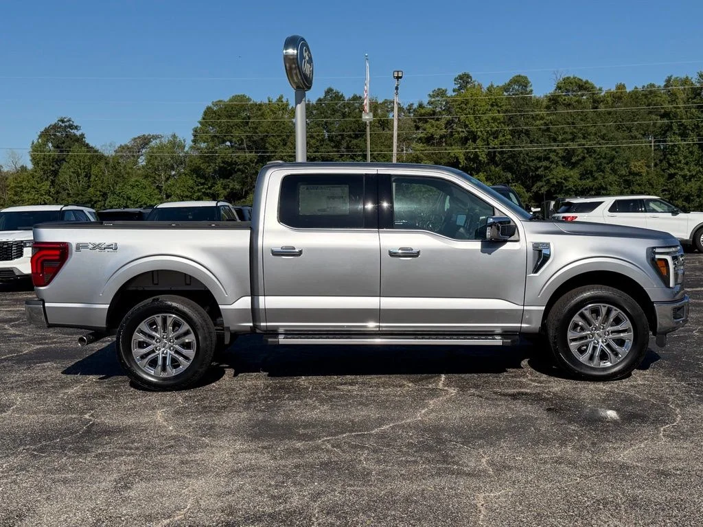 New 2026 Silver Metallic Ford Lariat image 17