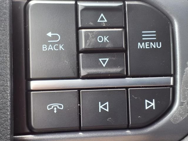 2025 Ford F-150 Lightning Flash - Photo 47