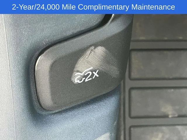 New 2026 White Ford XLT image 14