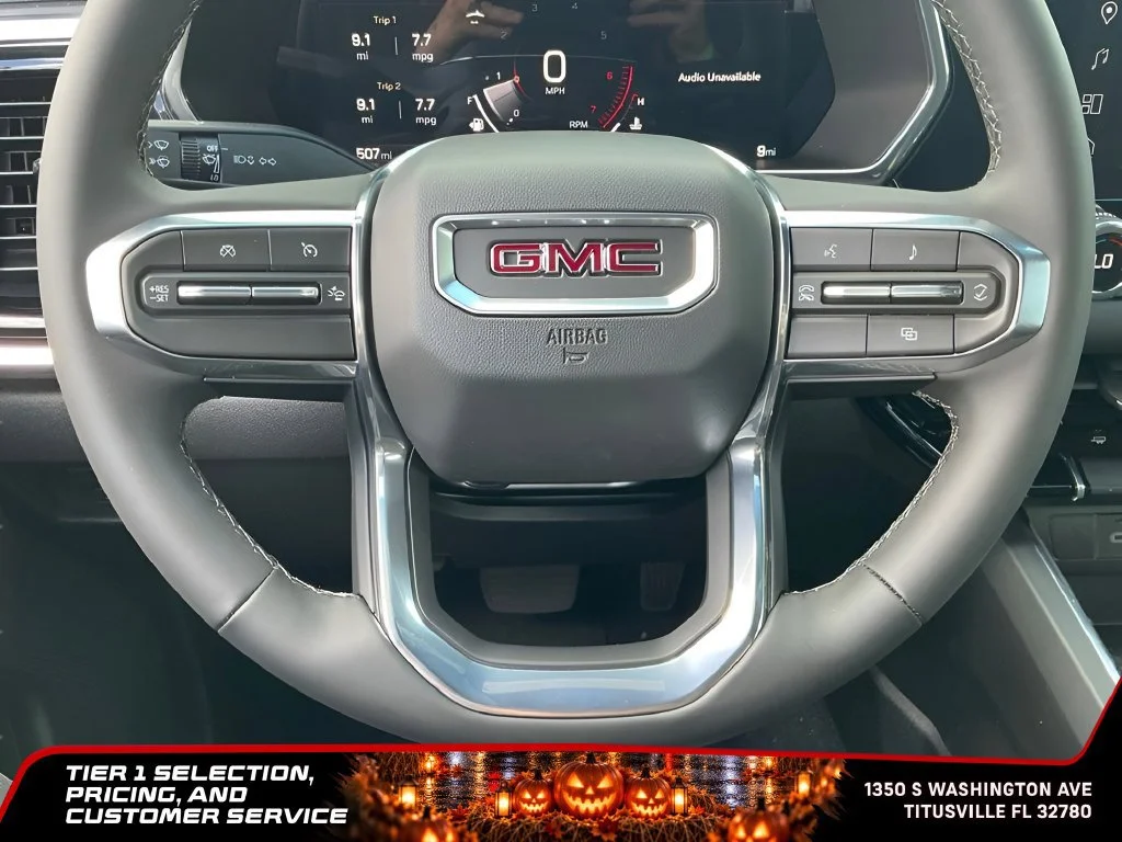 New 2026 Sterling Metallic GMC Elevation image 30