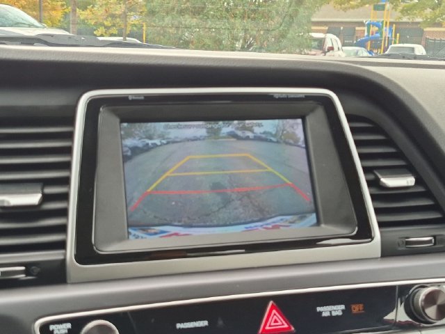 Used 2019 Red Hyundai SEL image 19