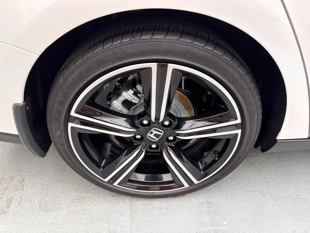 New 2026 Platinum White Pearl Honda Sport image 11