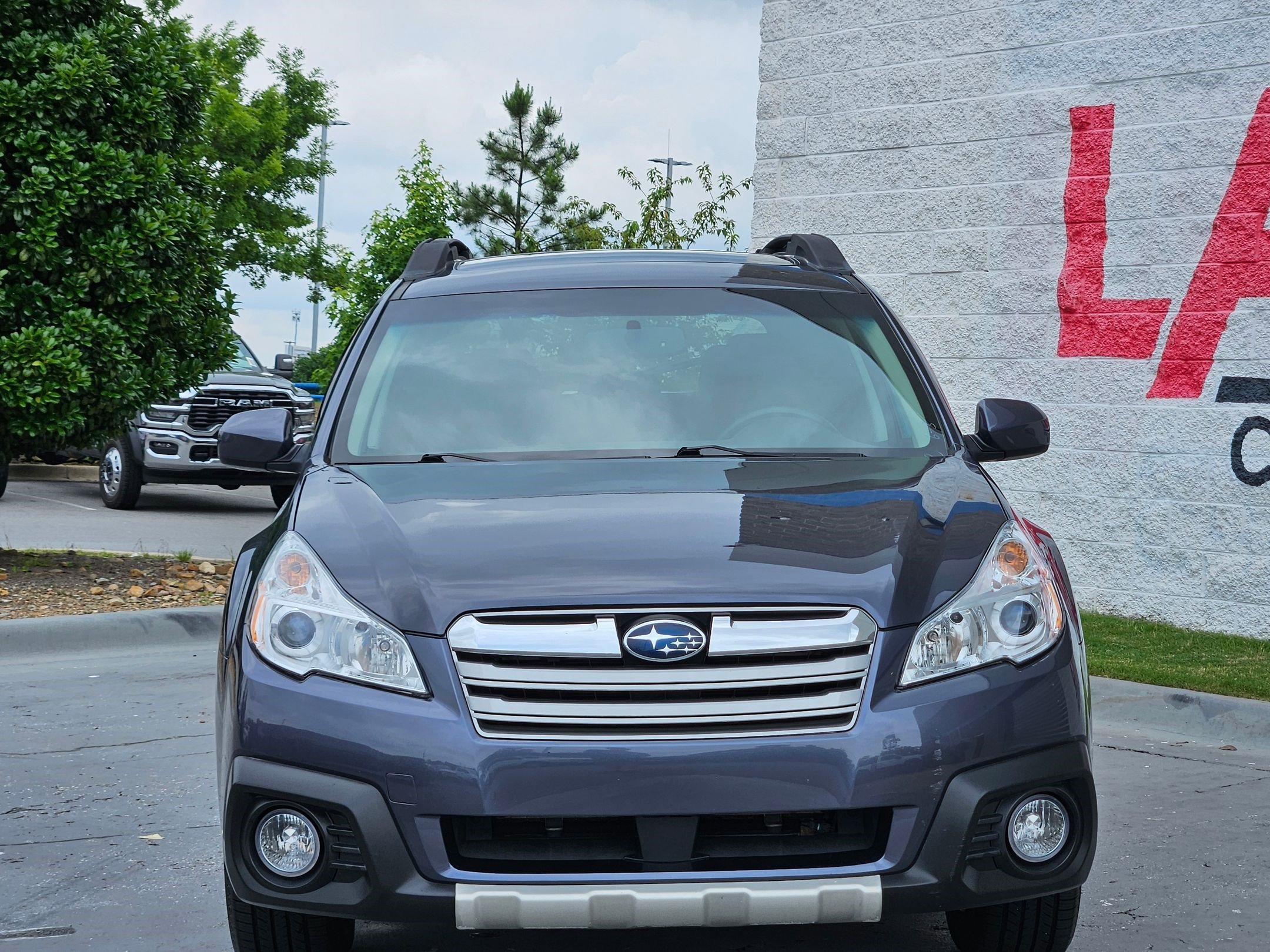 Used 2014 Subaru Outback 2.5i Limited with VIN 4S4BRCMCXE3237603 for sale in Little Rock, AR
