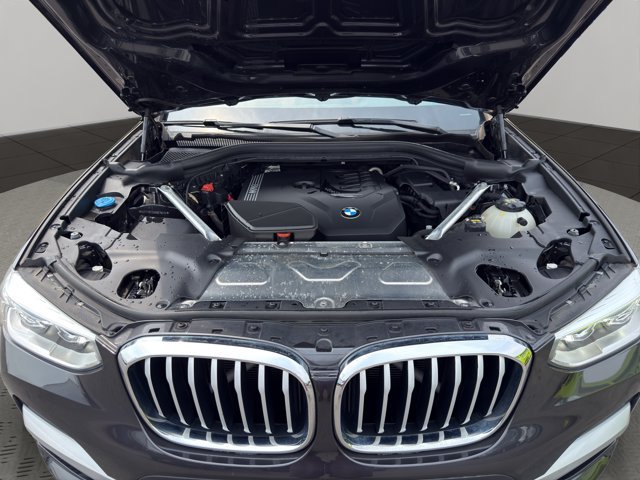 Used 2021 Dark Graphite Metallic BMW xDrive30i image 22