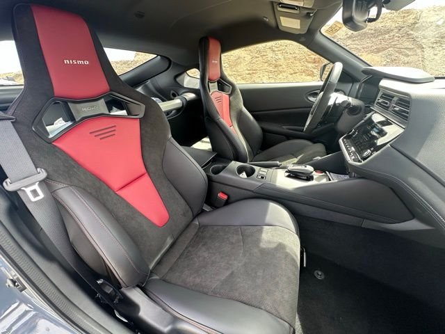 2025 Nissan Z NISMO - Photo 31