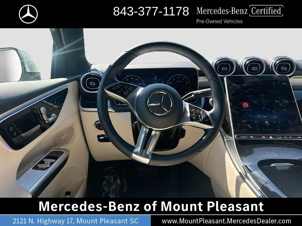 Certified Used 2025 Polar White Mercedes-Benz GLC 300 image 22