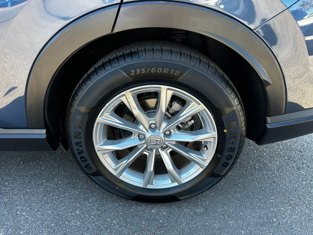Used 2023  Honda EX-L image 11