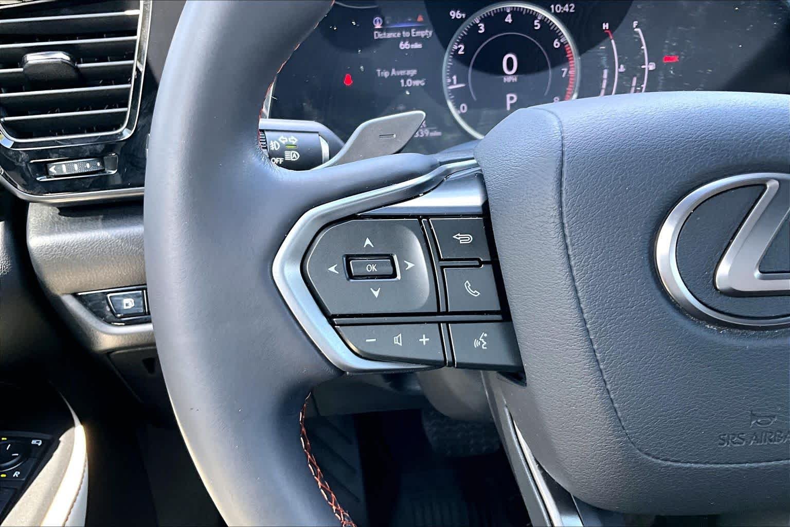 Used 2023 Atomic Silver Lexus Premium image 22