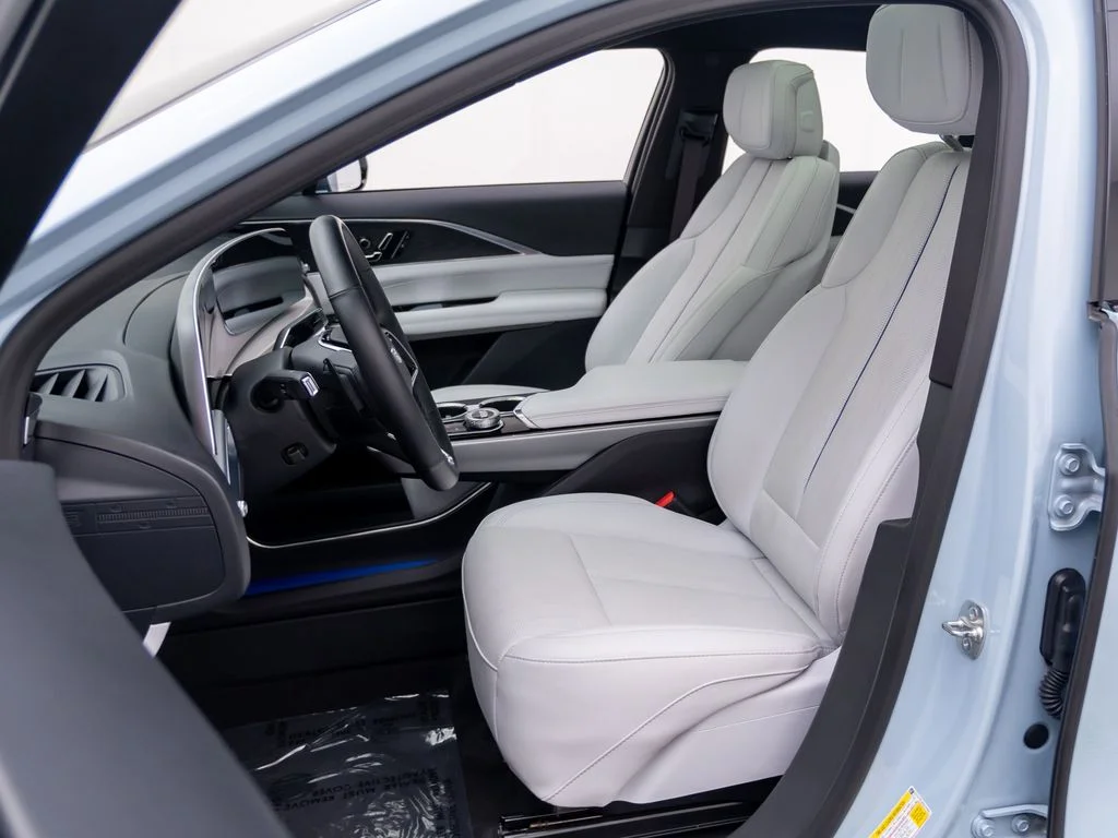 Used 2024 Blue Cadillac Sport image 17