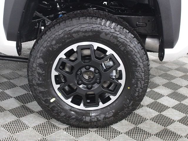 2026 Toyota Tacoma TRD Off Road - Photo 12