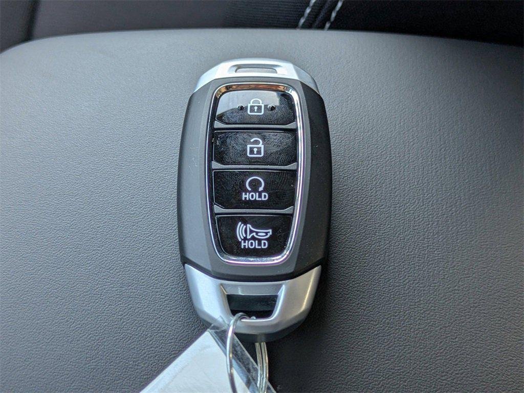 New 2026 Silver Hyundai SEL image 32