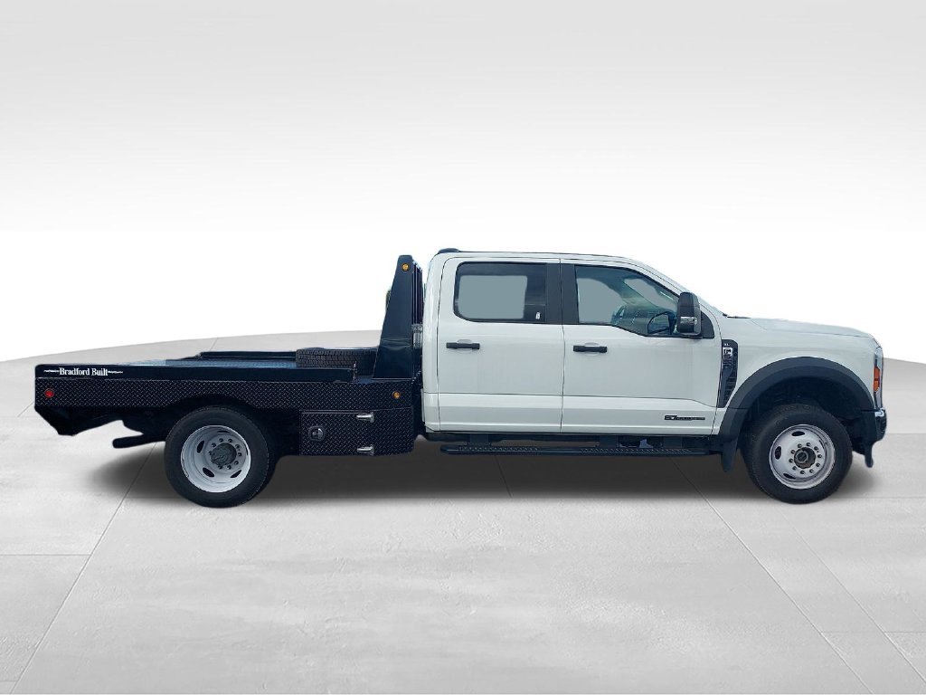 Used 2025 White Ford XL image 6
