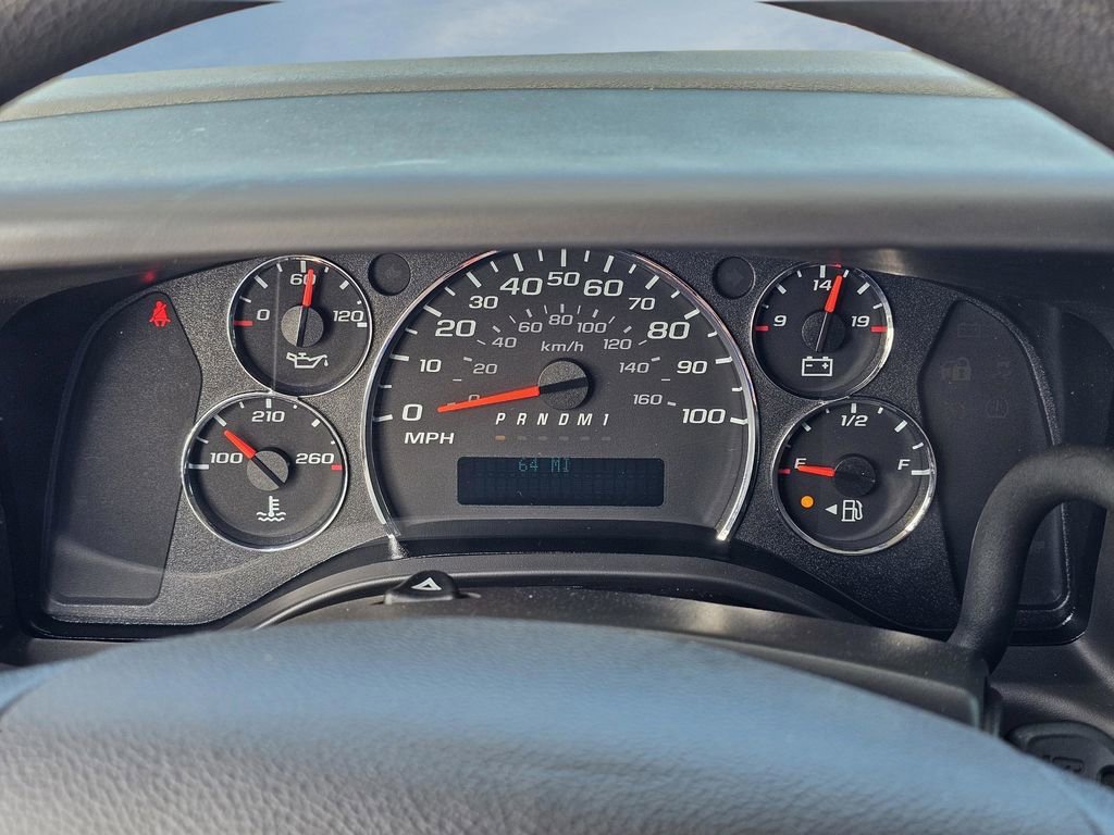2025 Chevrolet Express Cargo Work Van - Photo 25