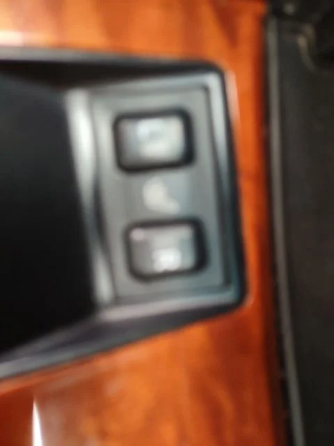 Used 2009  Toyota  image 15