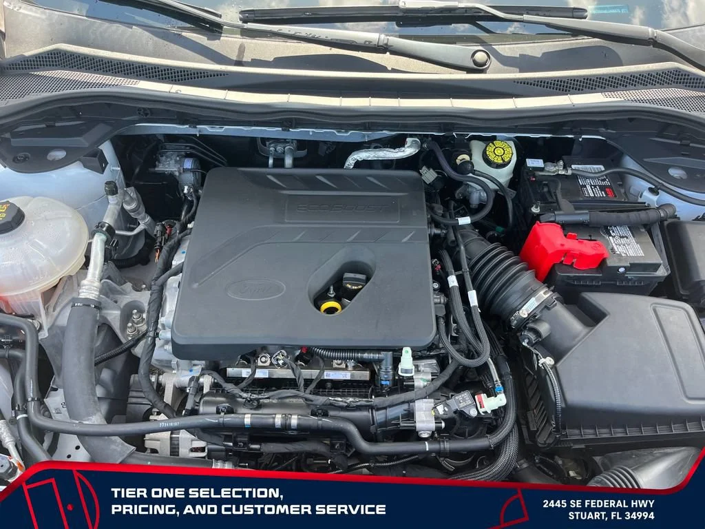 Used 2020 White Ford SE image 31