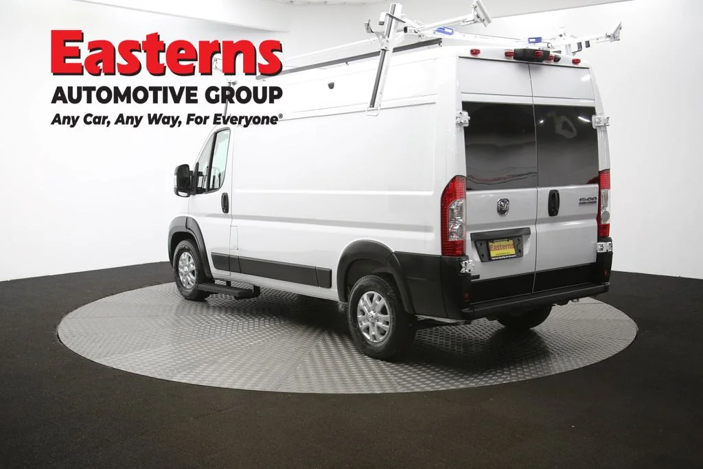 Used 2025 White Ram Base image 65
