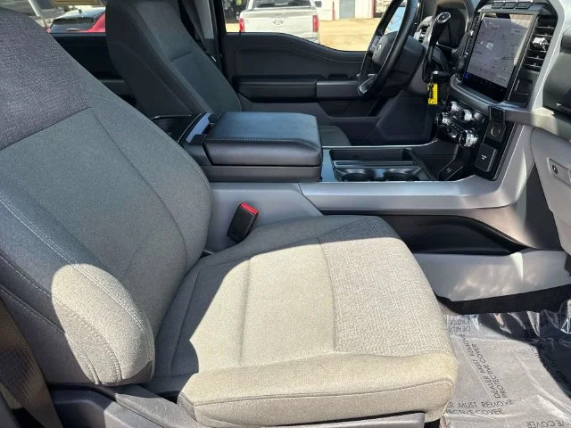 Used 2024 Black Ford XLT image 21