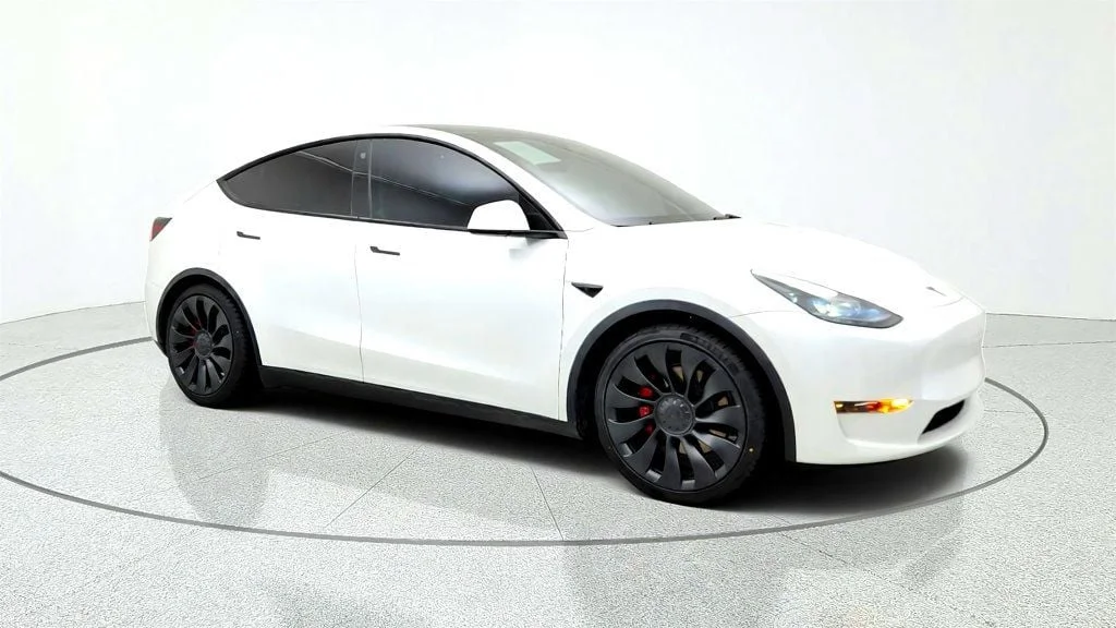 Used 2023 Pearl White Multi-Coat Tesla Performance AWD image 3