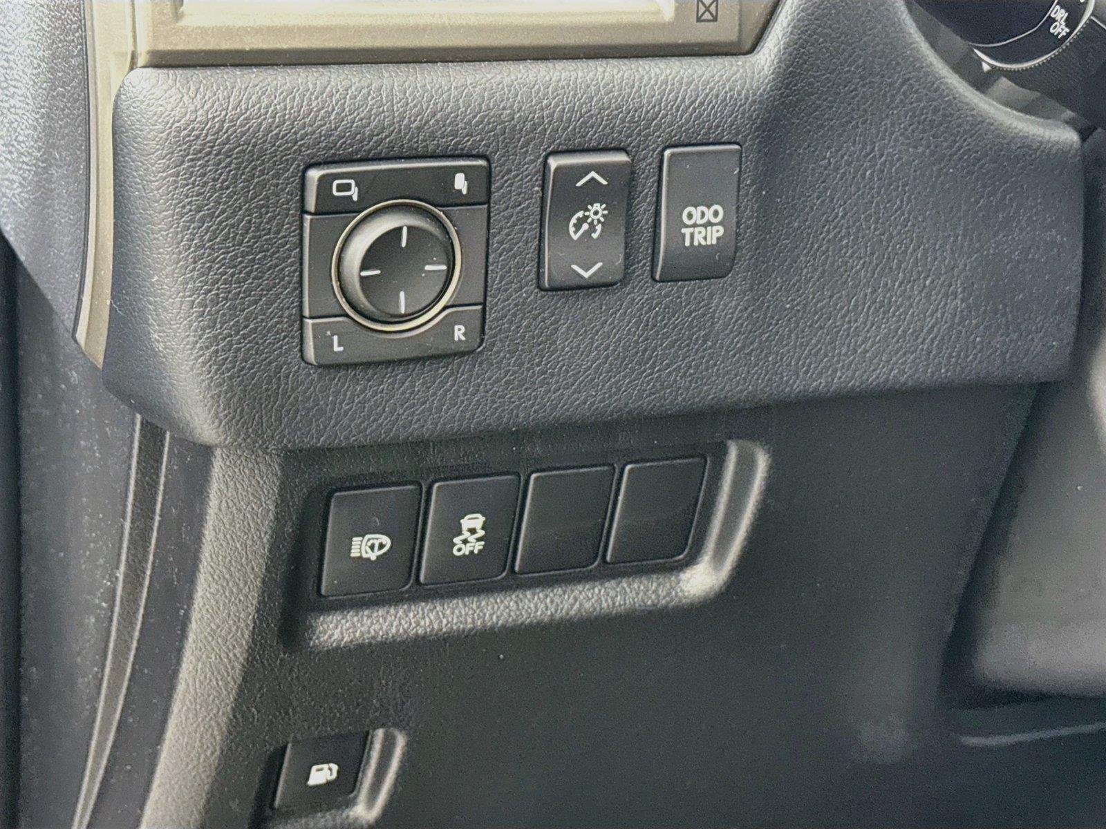 Used 2019 Nebula Gray Pearl Lexus GX 460 Premium image 16