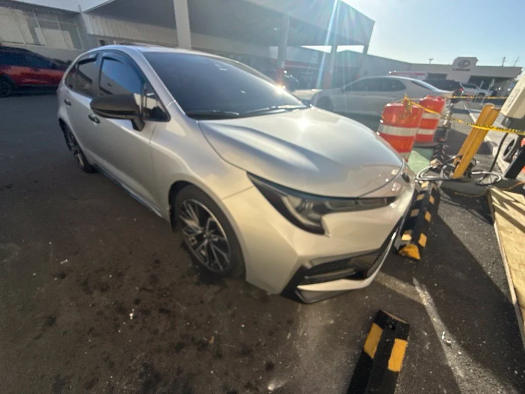 Used 2022 Silver Toyota SE image 3