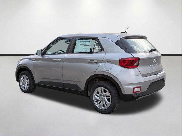 New 2026 Shimmering Silver Hyundai SE image 7
