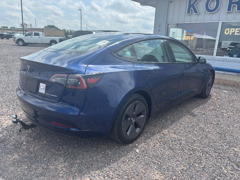 Used 2023 Deep Blue Metallic Tesla Long Range image 4