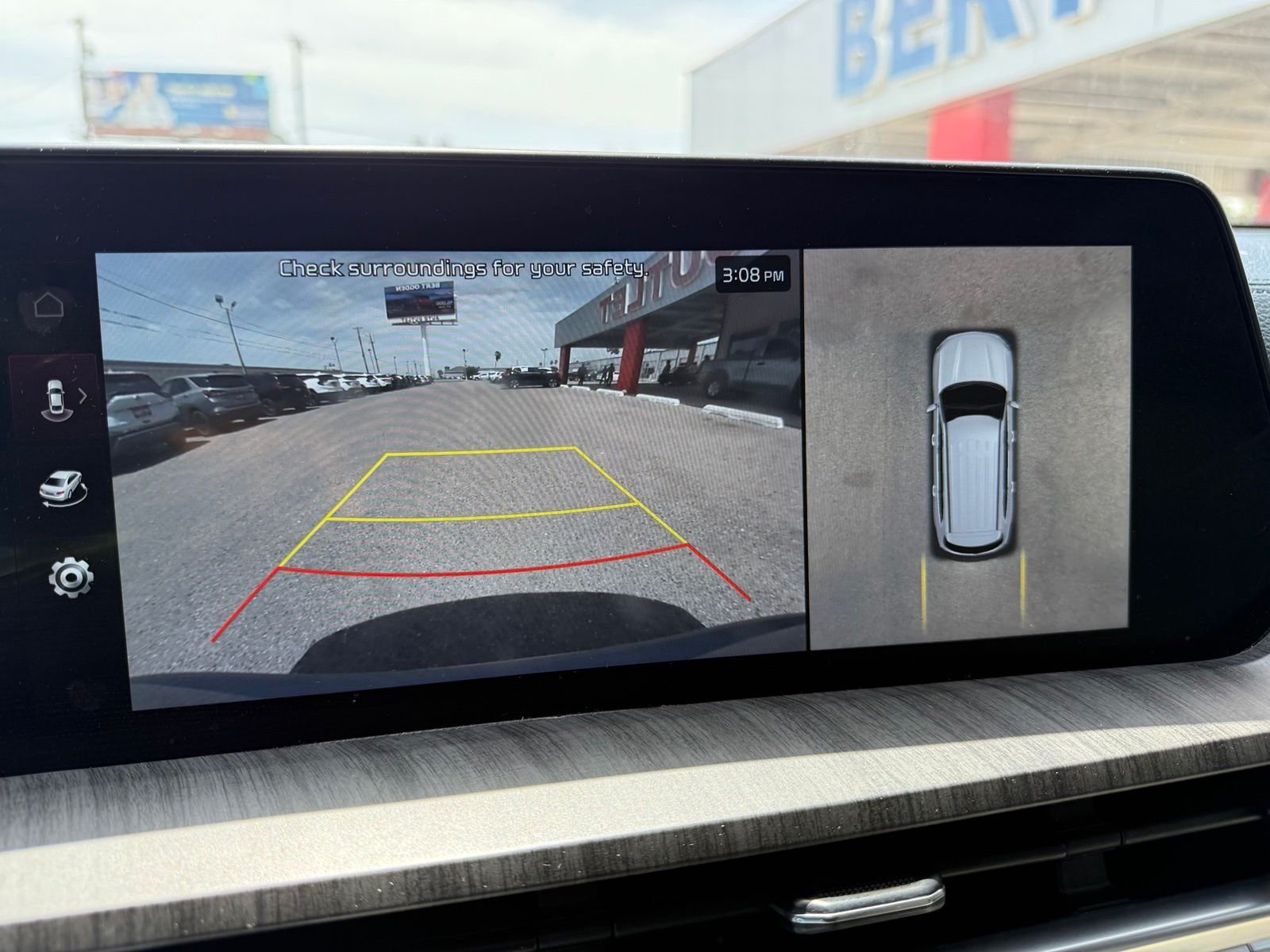 Used 2023 Silver Kia SX image 8