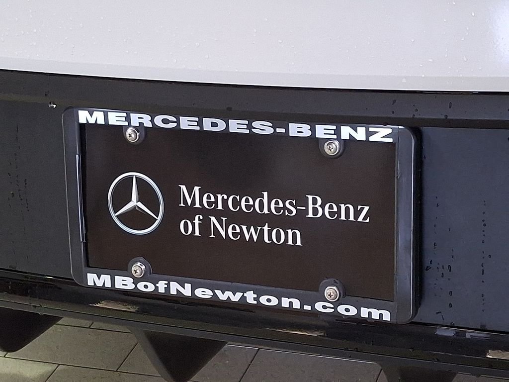 New 2026 MANUFAKTUR Moonlight White Metallic Mercedes-Benz GLE 53 AMG® image 31