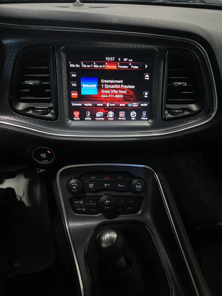 Used 2015 Blue Dodge R/T Scat Pack image 32