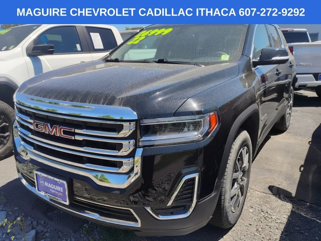 Used 2022 Black GMC SLE image 5