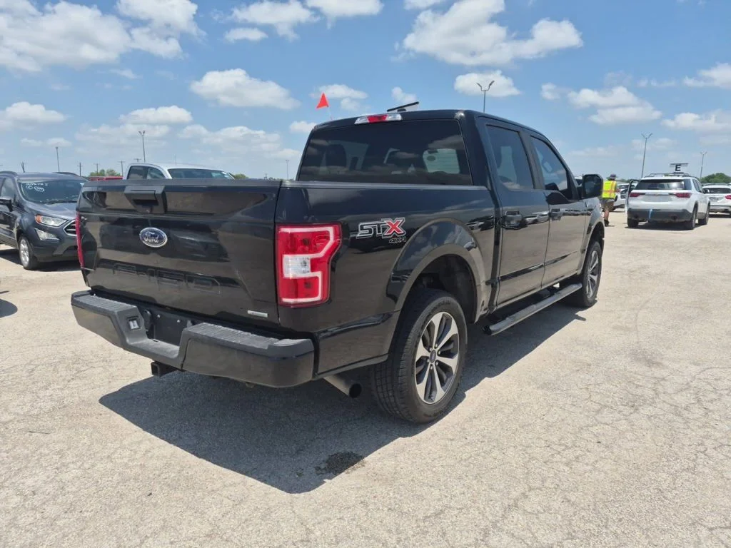 Used 2020 Black Ford XL image 2
