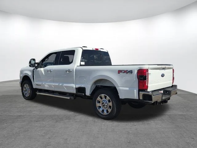 New 2026 Star White Metallic Tri-Coat Ford F-250® Lariat® image 25