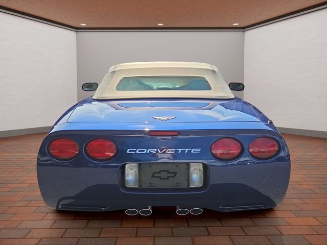 Used 2004 Lemans Blue Metallic Chevrolet Base image 21