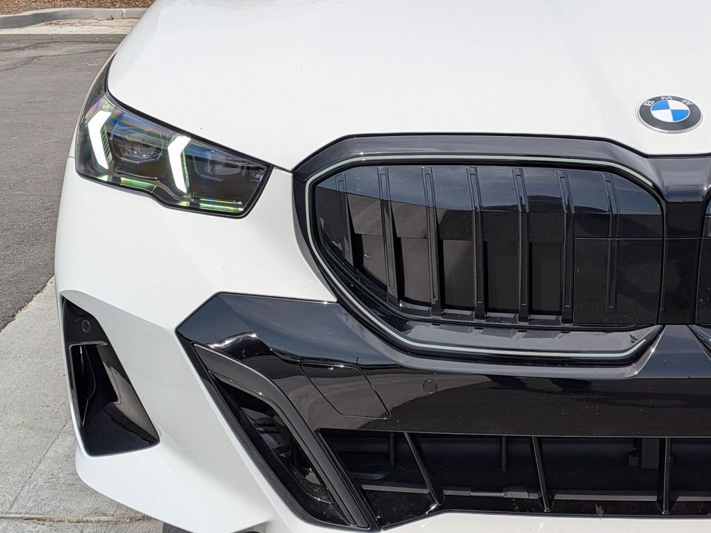 Used 2026 White BMW 530i image 18