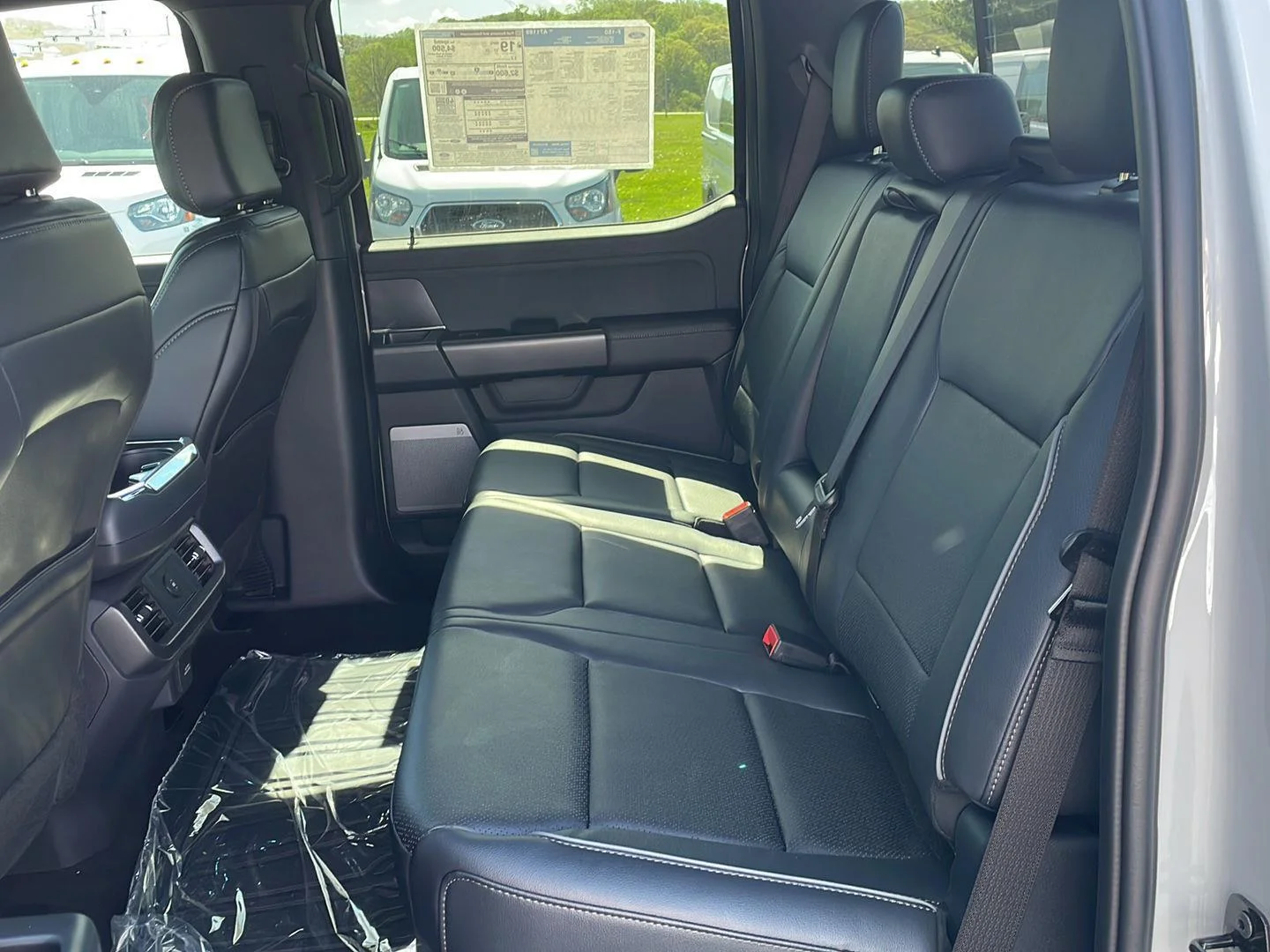 New 2026 Gray Ford LARIAT image 32