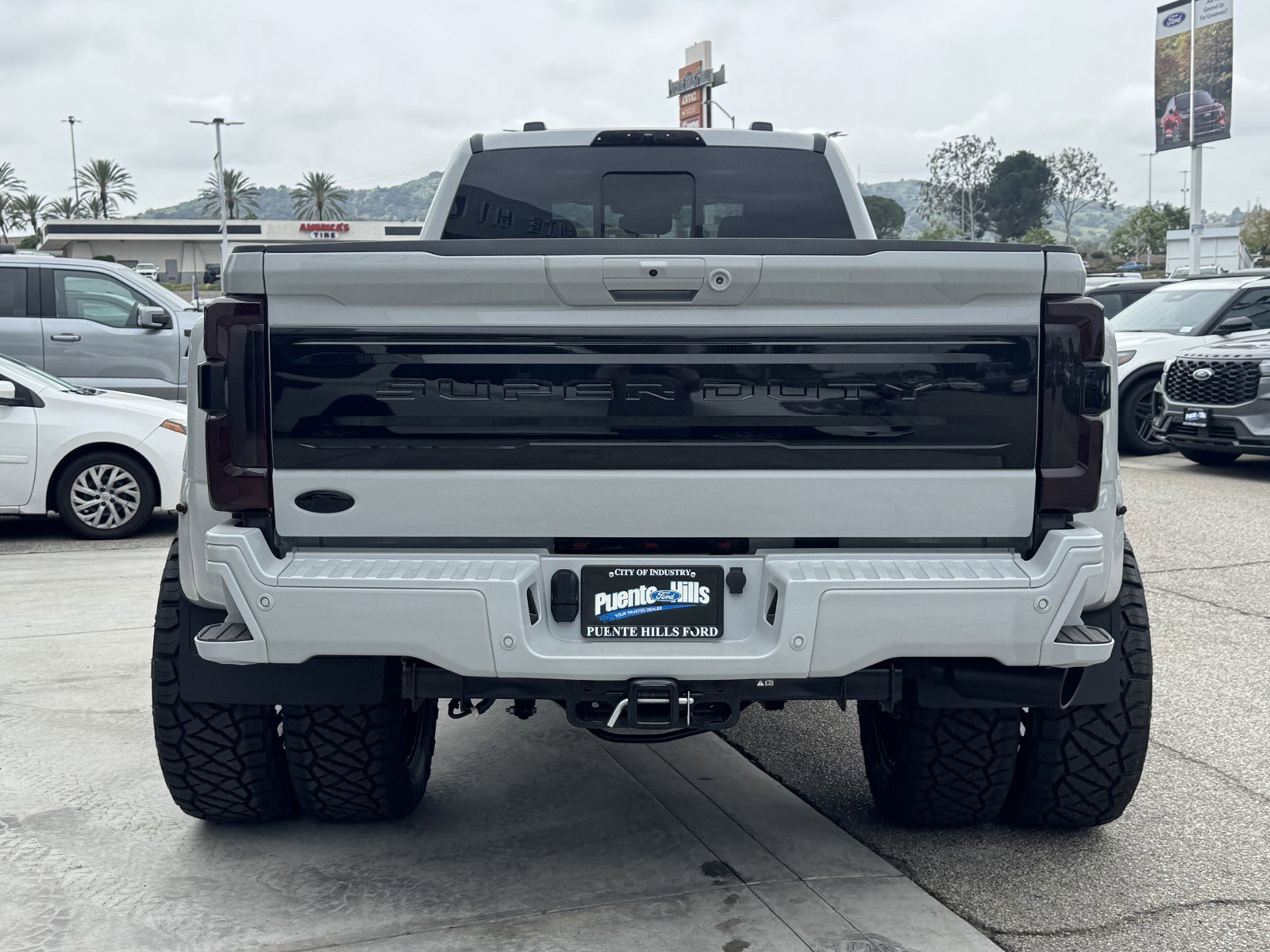 New 2026 Avalanche Ford F-350® Platinum® image 5