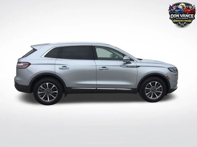 Used 2023 Gray Lincoln Standard image 6