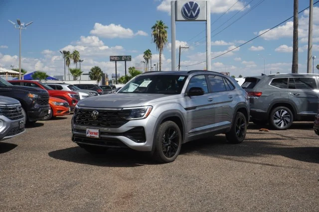 2026 Volkswagen Atlas Cross Sport SEL R-LINE
