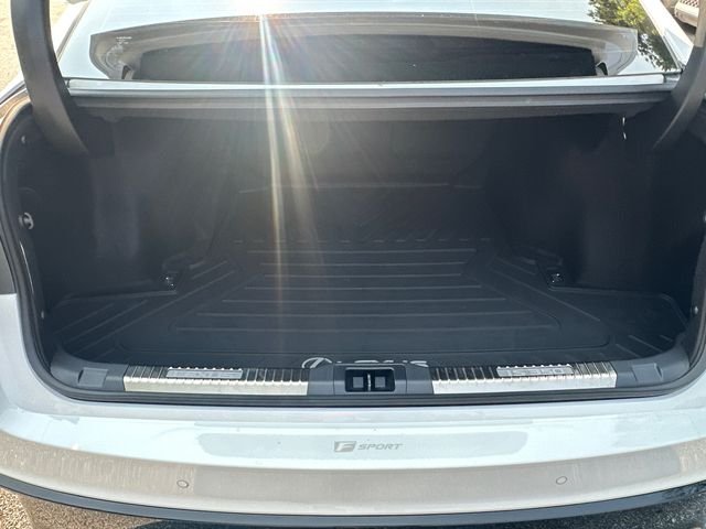 Used 2025 White Lexus 350 F SPORT image 18