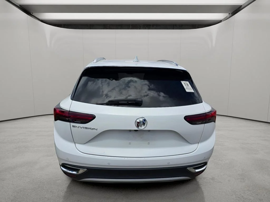 Used 2023 Summit White Buick Preferred image 8